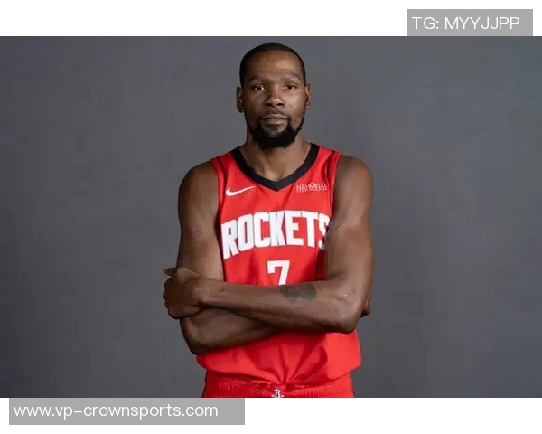 杜兰特赞阿门持球能力出色三分球自信决策无懈可击 杜兰特赞阿门持球能力出色三分球自信决策无懈可击