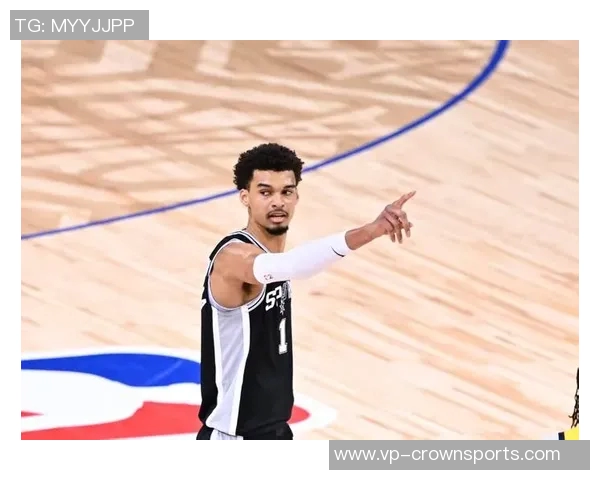 文班亚马:个人荣誉无所谓DPOY代表我为球队贡献力量 文班亚马:个人荣誉无所谓DPOY代表我为球队贡献力量