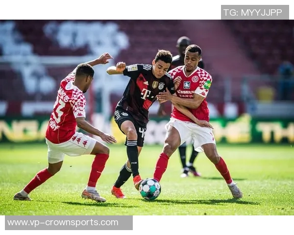 基亚拉将与拜仁签署新合同16岁小将成为俱乐部未来发展核心