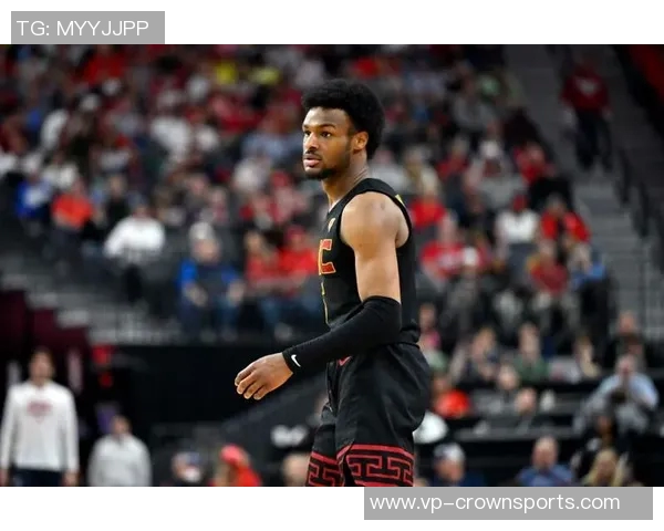 夸梅表示布朗尼若能掌握我的技巧将有机会上ESPN集锦否则应接受批评